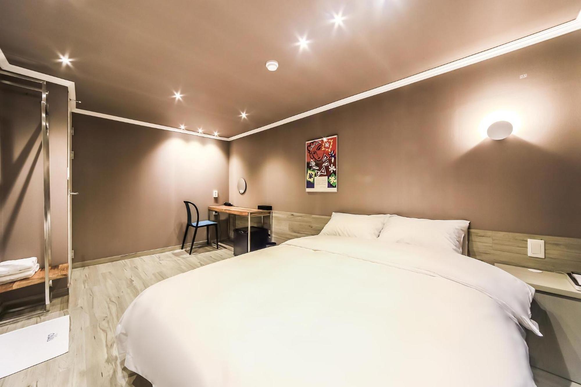 Tinto Hotel Пусан Экстерьер фото